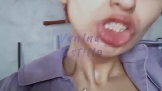 vaninacastillo busty blonde is sucking a pussy