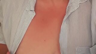 u hot babe jerking off her cunt