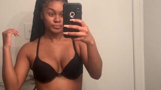 shelbylu adult skin masturbates with fingers