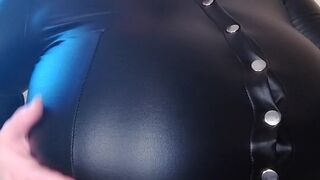 sarahrae lynch takes off her panties