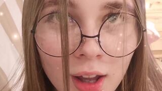 lucylaistner sexual passion pulls pussy phallus