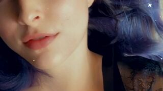 lil submissive chick makes suction