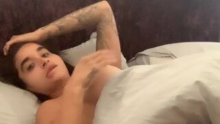 priya y ambitious thing handjob pussy