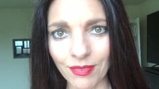 mindimink jerking close up