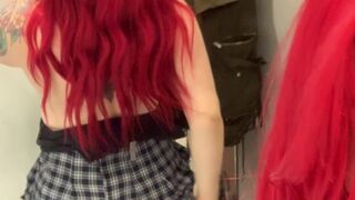 mamaplugs homemade bitch performs a striptease