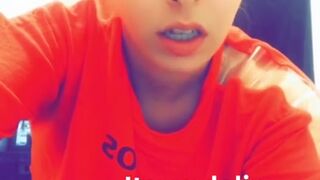 itsrandalin naughty nipple exposes her body