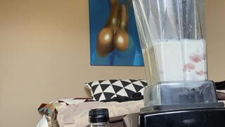 lexiefux hot chick with big booty poses in lingerie