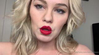 lanajadexxx hot aunt fucks juicy anus