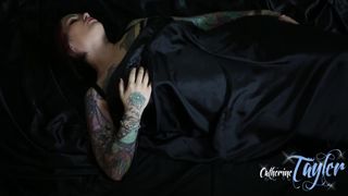 manyvids Catherine Tayler matchless lady masturbating sex toys