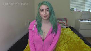 manyvids Katherine Pine cute female fucks cunt with phallus