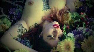 manyvids Freshie Juice cute chick posing in lingerie