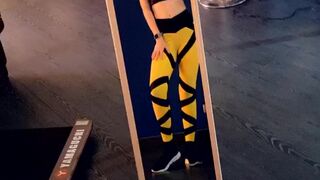 Sia Siberia domestic doll will set you free with light striptease