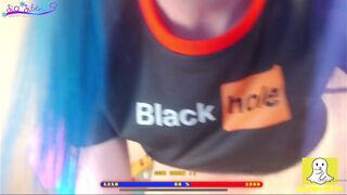 Sia Siberia thinty passionately pulls the cap