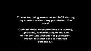 RosieReed cute bitch fucks pussy with phallus