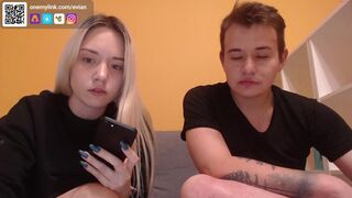 vuncx sexy nurse heals her gentleman with caresses