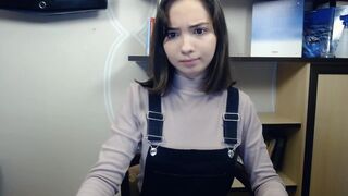 valensafarfor fucks in home video