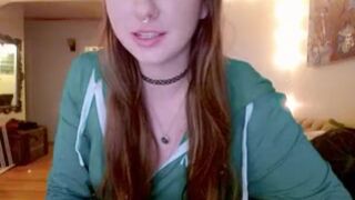 sluttypotato_ sexy housewife gets fucked in the kitchen