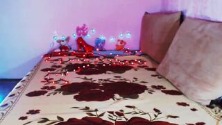 hot_dretta the insistent babe caresses her charms