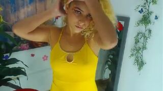 bella_hoorny cute bitch masturbates with a vibrator