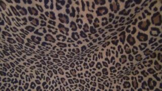 Mindi Mink Black-haired curva