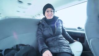 thereallisaan erotically dancing