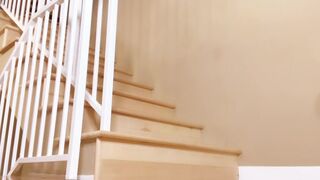 thereallisaan fat chick fucks cunt with phallus