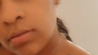 jaylap pretty lady undresses in the kitchen