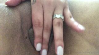 gottijul naughty babe dancing striptease