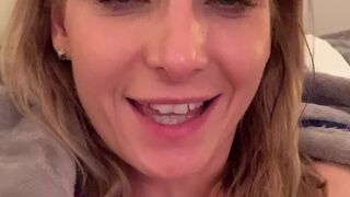 victoria may89 hot harlot fingering vibrator