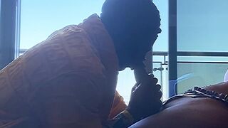 tsparrisxx exquisite slut shows juicy ass