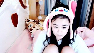 sm_girl Passing bitch in stockings