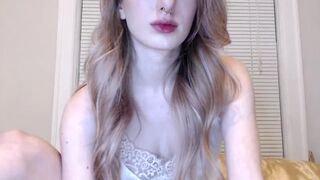 summerskyexo Appetizing brunette