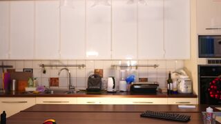 christine_live busty blonde gently masturbates cunt