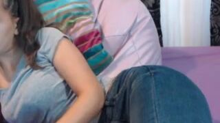 makemescreamm whore babe masturbates shaved pussy