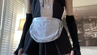 cutesyfemboy shines pussy and caresses big tits