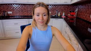 ellcrys cute bitch in erotic outfit