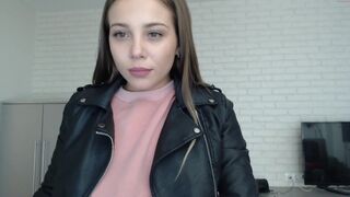 candymini dirty bitch is engaged in oral sex