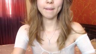 alueshka busty chick talks in french