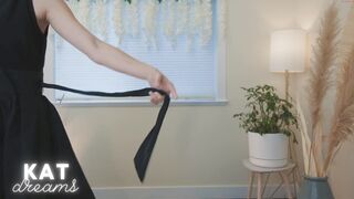 katdreams gorgeous babe dancing striptease