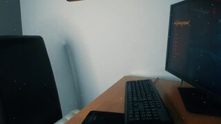 marylou2000 the insistent babe caresses her charms