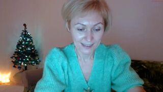 jasmin18v gorgeous lady seduces tight booty