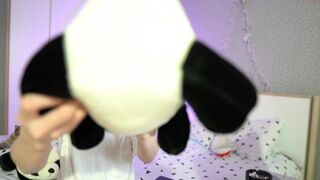 eliayun_ luscious whore rubs boobs with oil