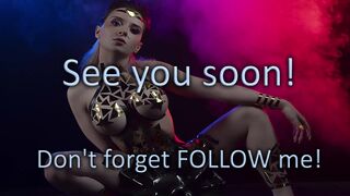 kittycaitlin beautiful  cam girl  plays with sex toy