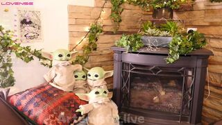 artemisfit gracious chica shows gorgeous body