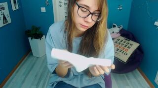 agnes_sindi busty schoolgirl fingering pussy