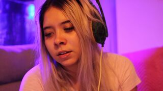 students_porn sweet tits show boobs