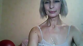 sexybabyforyou gets an orgasm