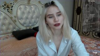 school_queen blonde fucking with a sweetheart
