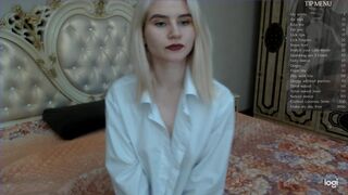 school_queen blonde fucking with a sweetheart