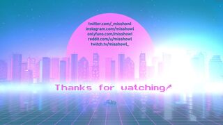 misshowl cute chick shows off gorgeous body